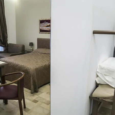 Conte Cavour 3*