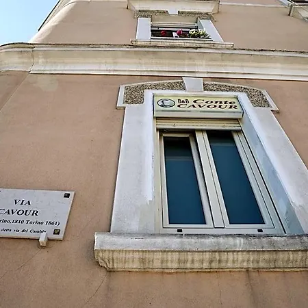فندق مبيت وإفطار Conte Cavour 3*